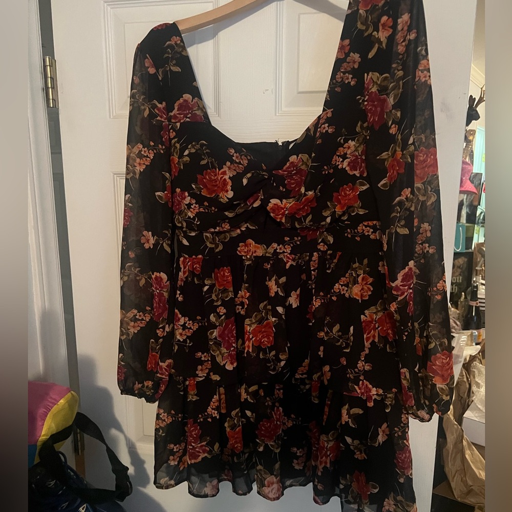 ROW A sweetheart long sleeve cut out dress dark floral